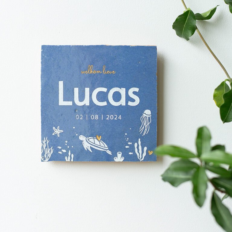 Geboortetegel onderwater